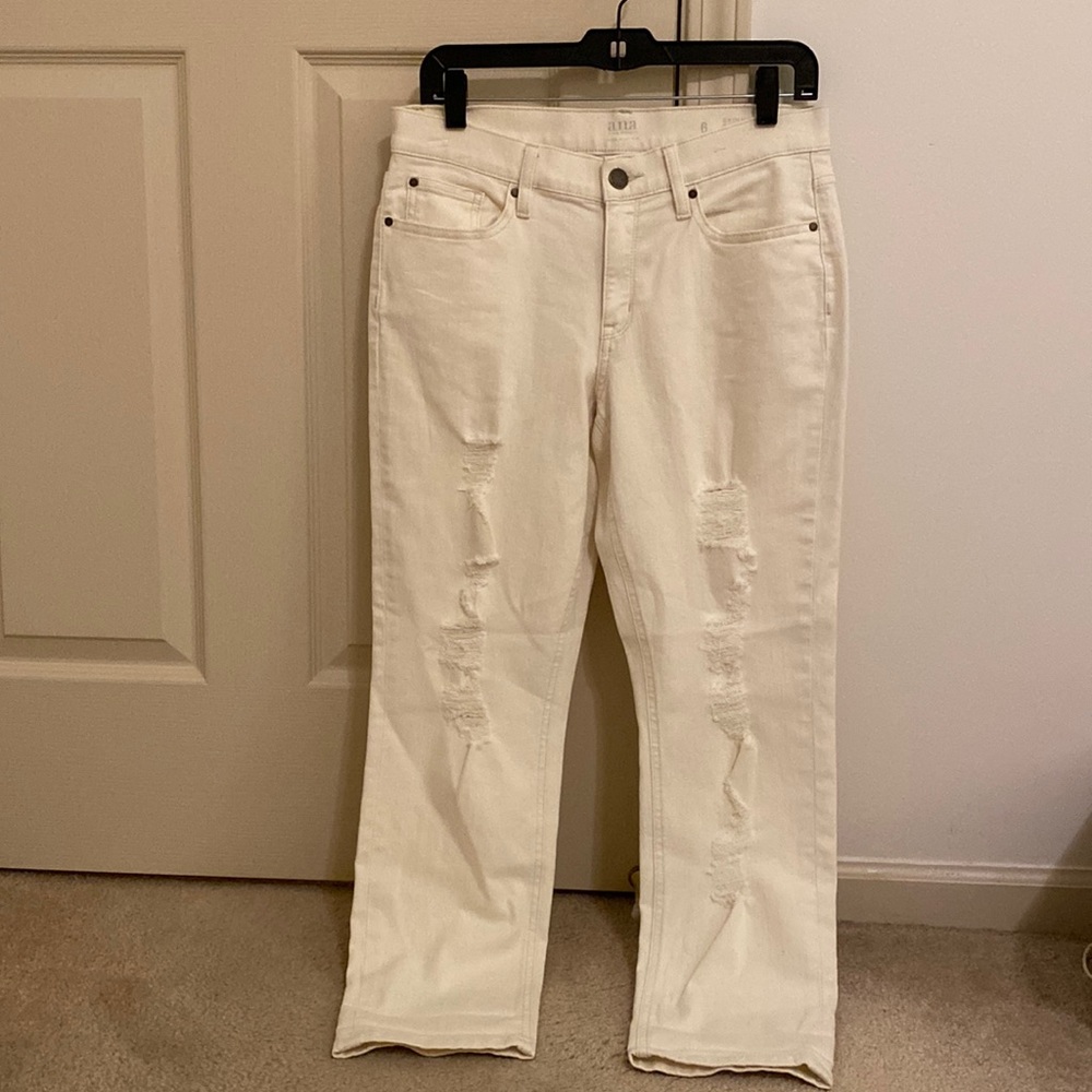 Women’s Ripped Skinny Jeans
